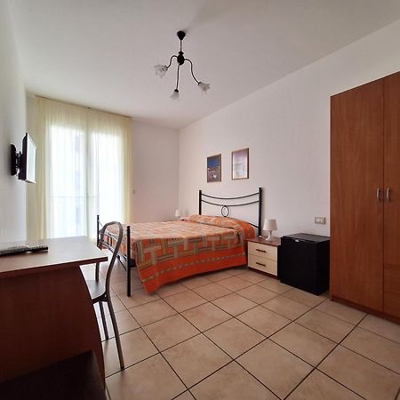 Fragolina B&B Furci Siculo Bagian luar foto