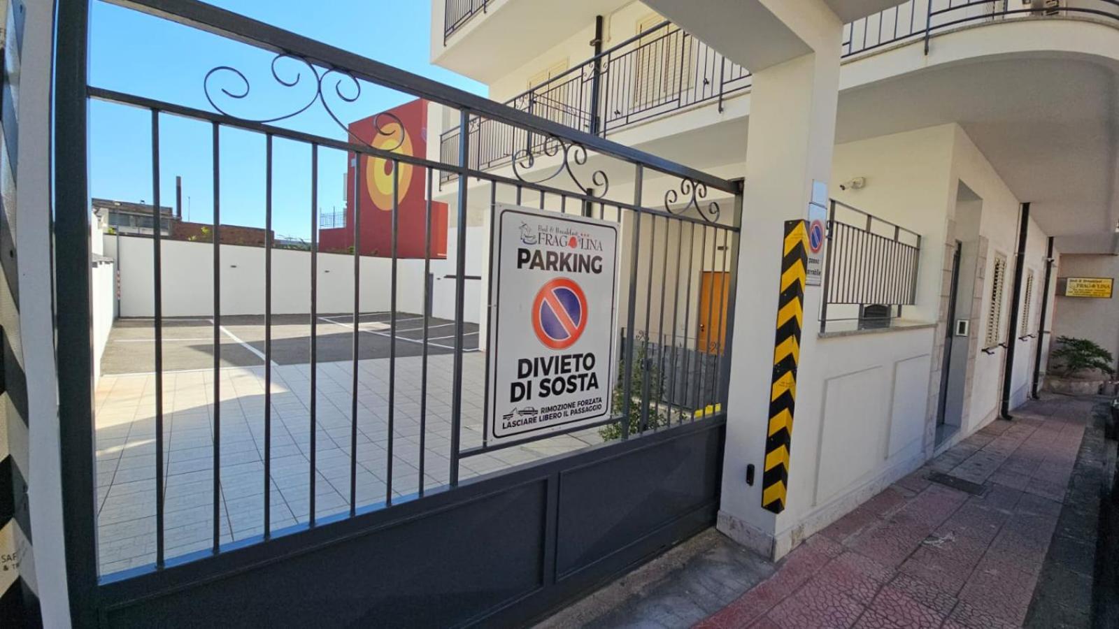 Fragolina B&B Furci Siculo Bagian luar foto