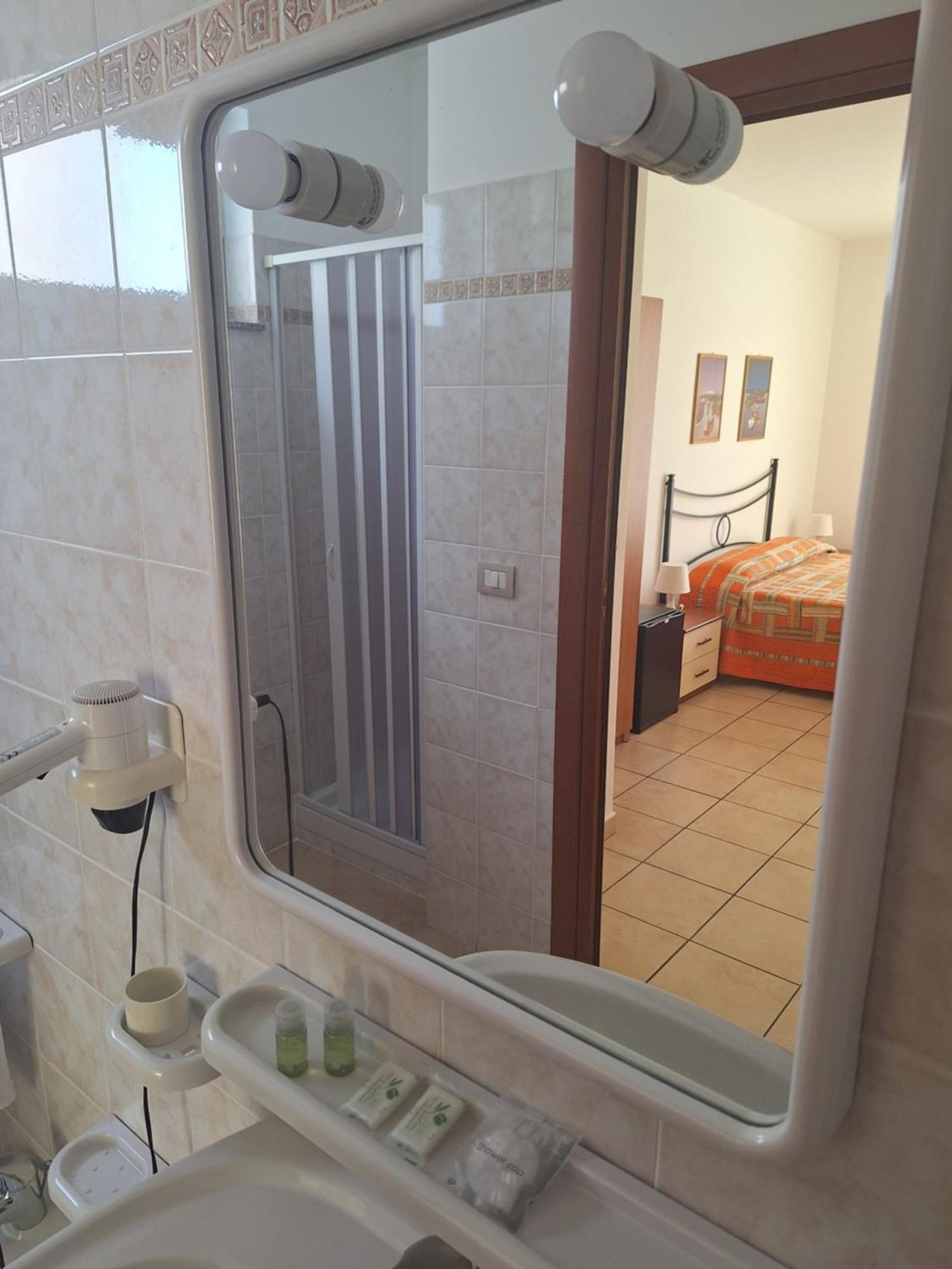 Fragolina B&B Furci Siculo Bagian luar foto